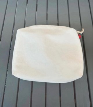Mochila Parfois transparente com padrão de cerejas