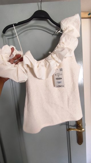 Top Zara Volantes Blanco Talla M