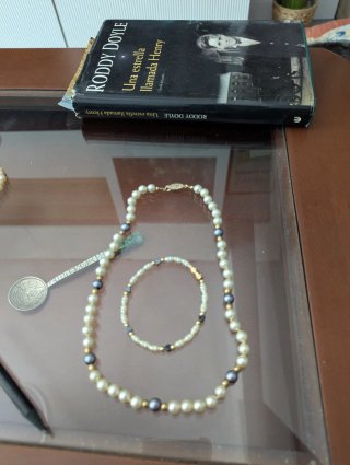 Collar de perlas y oro. Regalo pulsera.