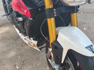 Triumph Speed Triple moto naked