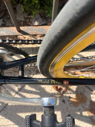 Bicicleta Fixie/Piñón Libre Negra Ruedas Amarillas