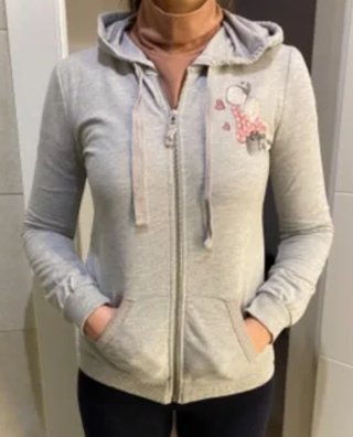 Sudadera Oysho nueva. Talla M. Capucha y bolsillos