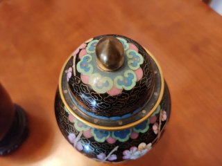 2 Jarrones Chinos Cloisonné Negros