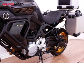 VOGE 900 DSX