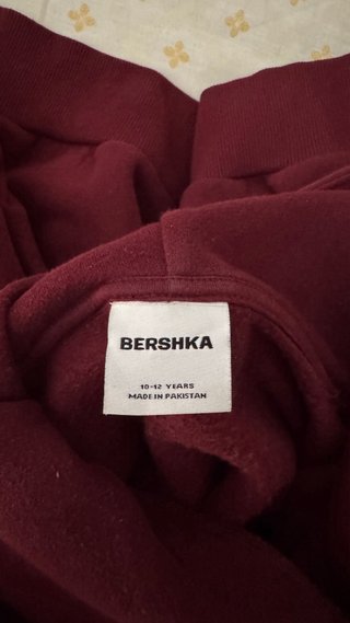 Sudadera Bershka Roja