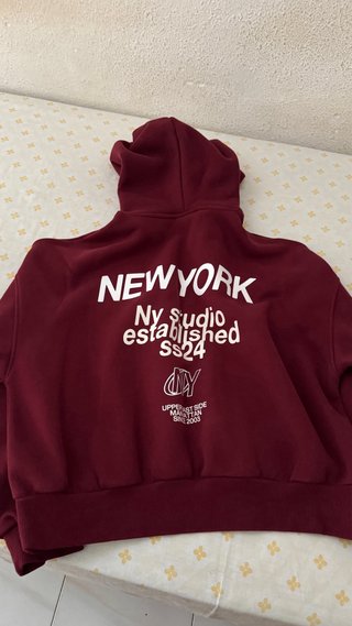 Sudadera Bershka Roja