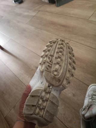 Zapatos Fila blancos y multicolor