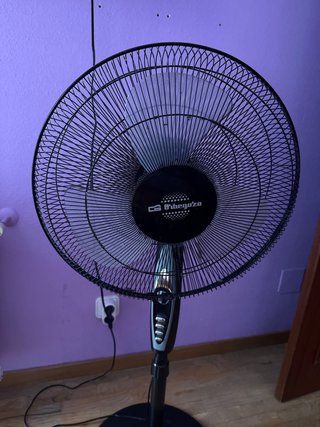 Orbegozo Ventilador de Pie Negro y Plateado