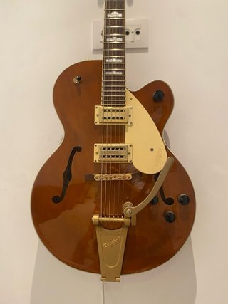Guitarra Gretsch G2410TG Streamliner Marrón