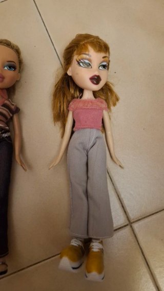 3 Bambole Bratz a 12€/u