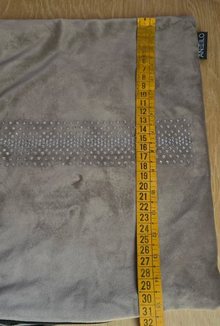 Funda de cojín ANELLO con pedrería