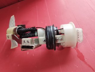 POMPA BENZINA CARBURANTE P5 M546M KM 13732 APRILIA