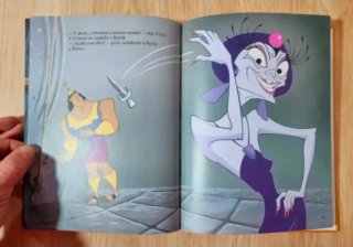 Clásico cuento Disney. El enperador y sus locuras.