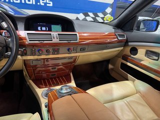 BMW Serie 745 I iNDIVIDUAL