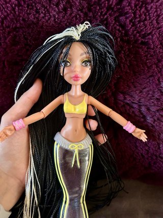 Muñeca Sirena Mermaze Mermaidz Jordie