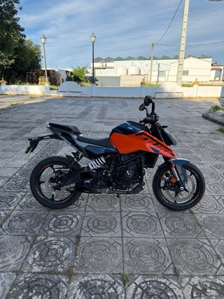 KTM Duke 125 2024