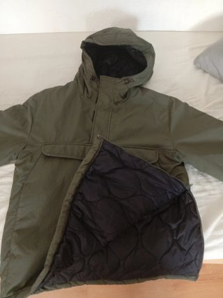 Anorak/Canguro Pull&Bear Verde Militar