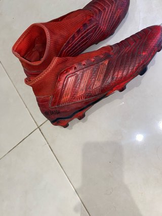 Botas de fútbol Adidas Predator Rojas