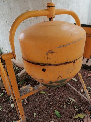 Hormigonera Eléctrica 150L