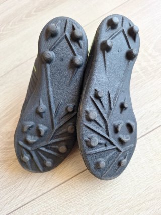 Botas de fútbol niño talla 31