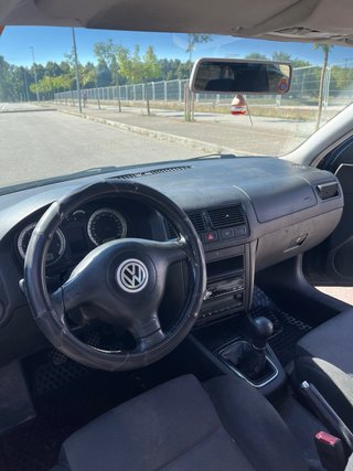 Volkswagen Golf 2002