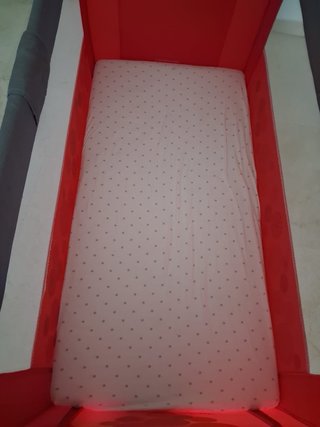 Cuna de viaje plegable