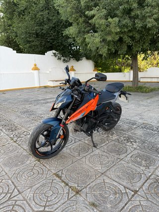 KTM Duke 125 2024