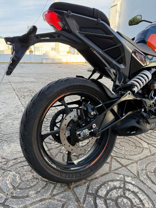KTM Duke 125 2024