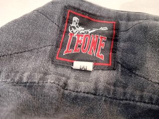 Calzari Kick Boxing Leone Tg. L + Conchiglia Tg. M