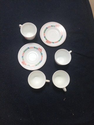 Juego 2 tazas y platos porcelana floral