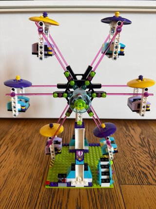 Lego Friends 41130, Le montagne russe