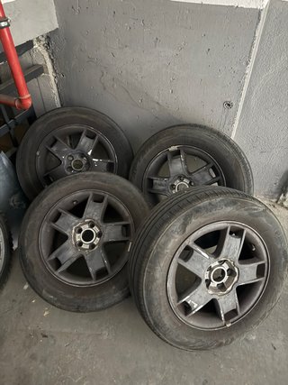 Llantas Seat León MK1 con su tronilleria