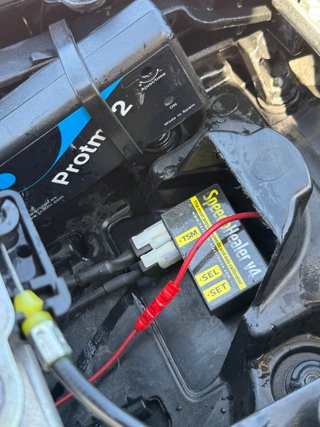 Suzuki GSX R 600 K8 Negra