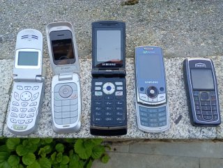 Lote móviles antiguos V150, OT-E221, Samsung, Noki