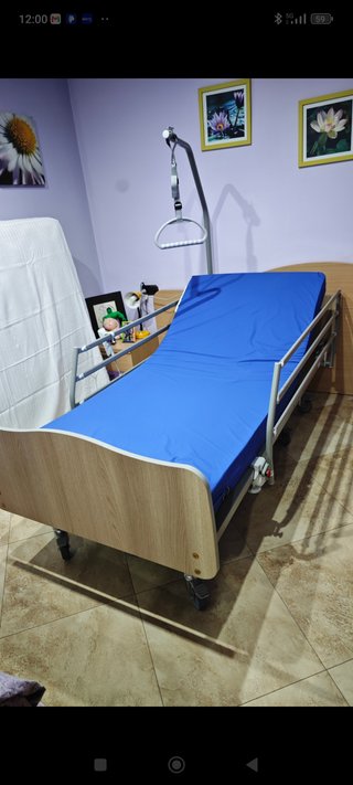 Cama Hospital Articulada WINNCARE X2 - Nueva
