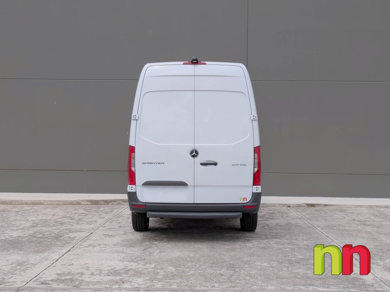 Mercedes-Benz Sprinter 2022, foto 8