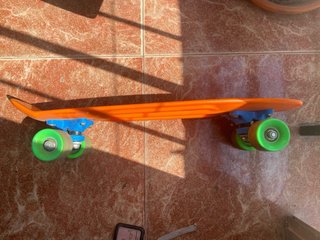 Monopatín tipo penny/cruiser (precio negociable)