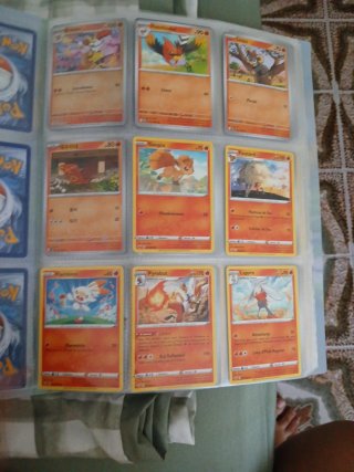 Álbum Pokémon con Cartas