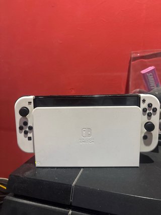 Nintendo Switch OLED Blanca + Accesorios