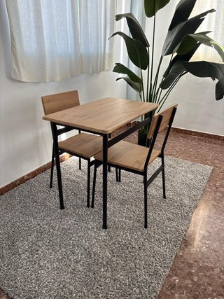 Mesa y 2 Sillas Comedor