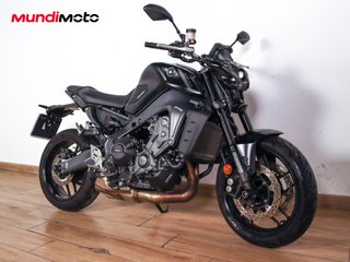 YAMAHA MT 09