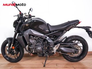 YAMAHA MT 09