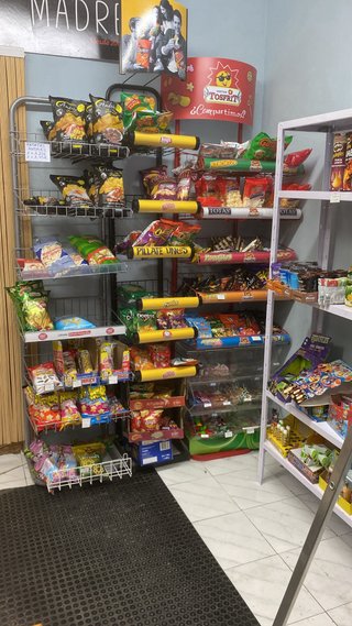 TRASPASO PANADERÍA Y TIENDA DE ALIMENTACIÓN EN FUN
