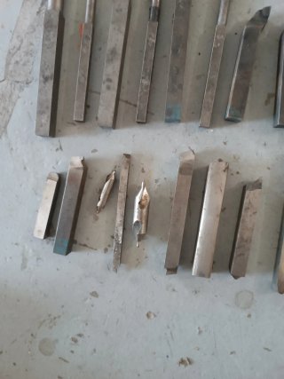 Cuchillas de torno metal