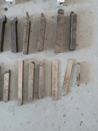 Cuchillas de torno metal