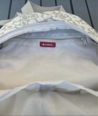 Mochila Gabol bege/cinza