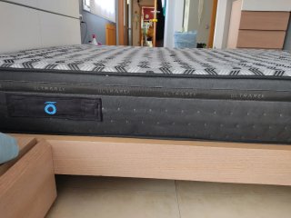 Colchón matrimonio ULTRAREK para cama 150 X 190.