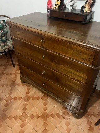Cassettiera in legno massello