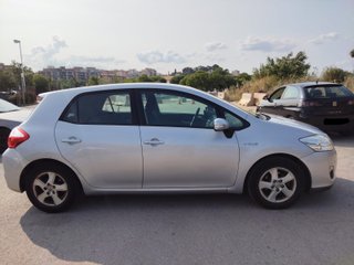 Toyota Auris 2011