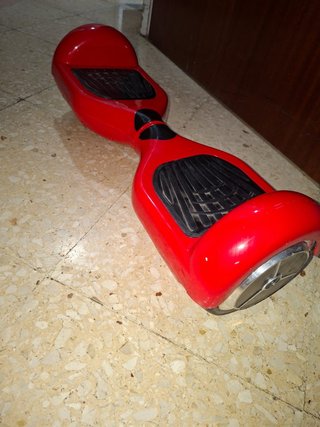 Patin electrico rojo